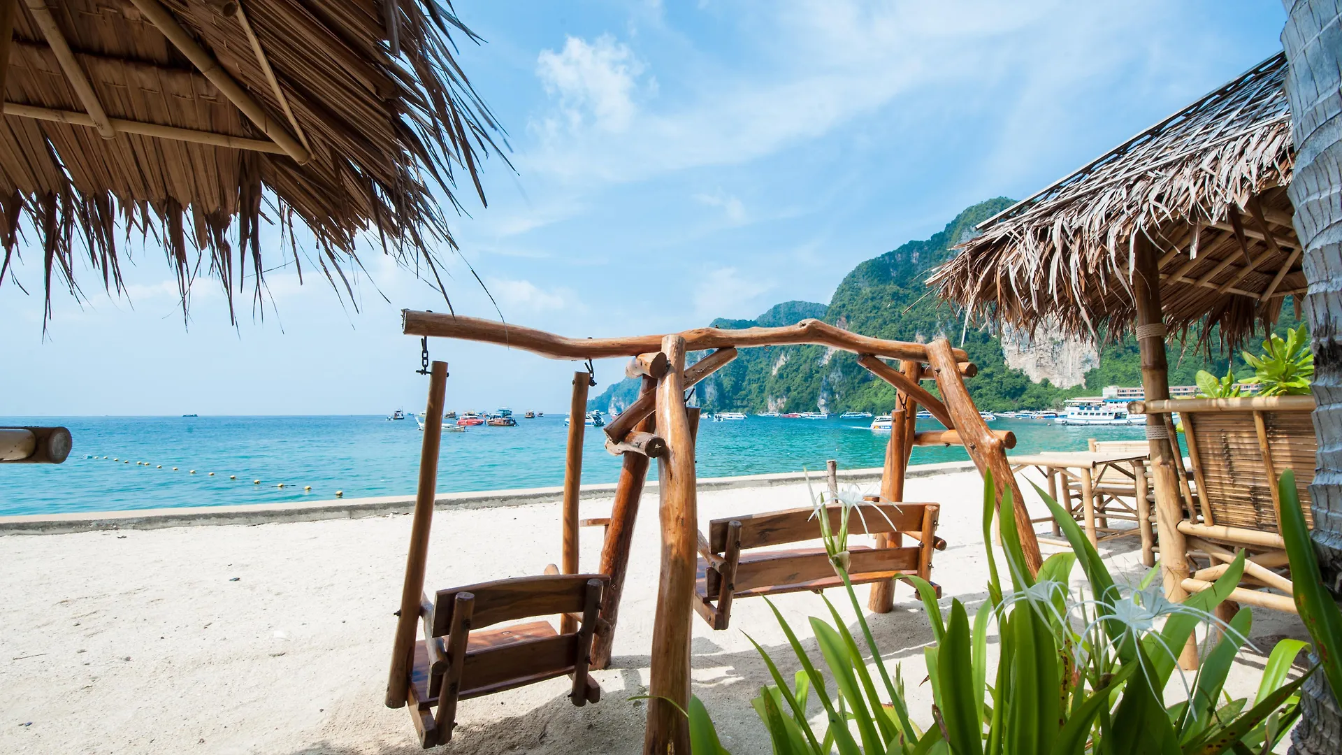 Phi Phi Island Cabana Hotel