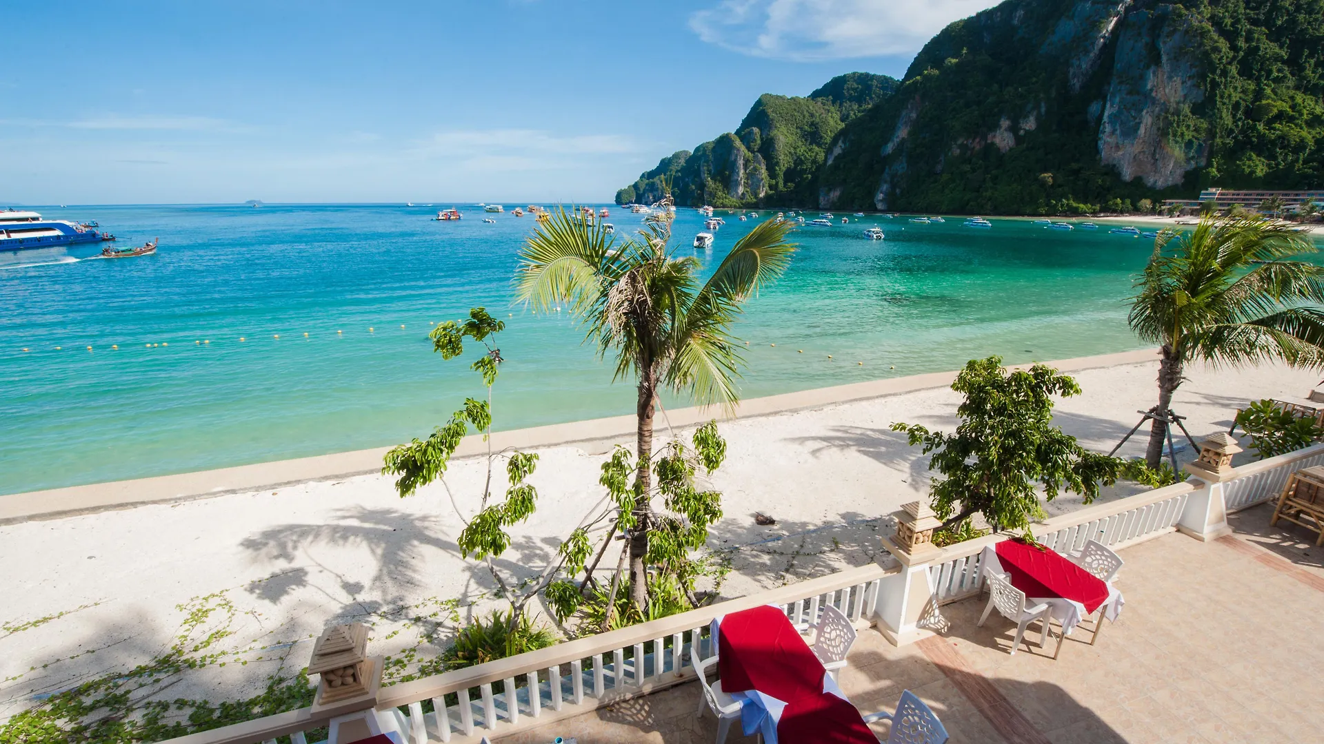 Phi Phi Island Cabana Hotel